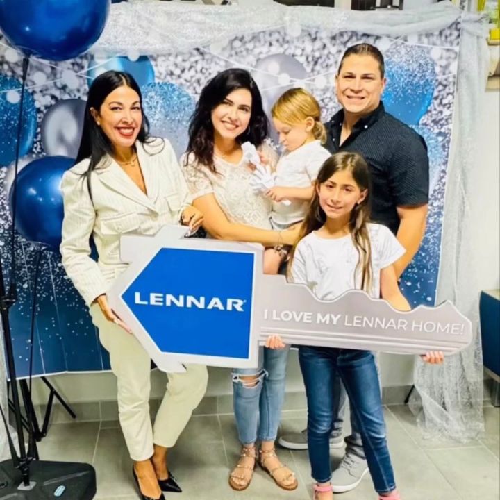 Sarai Perez Realtor Florida - Buyers
