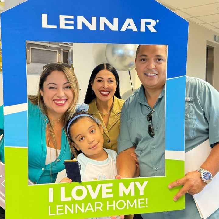 Sarai Perez Realtor Florida - Buyers